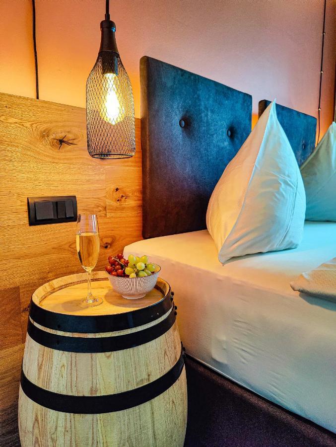 Casa Palatina Bed & Breakfast Grosskarlbach Ngoại thất bức ảnh