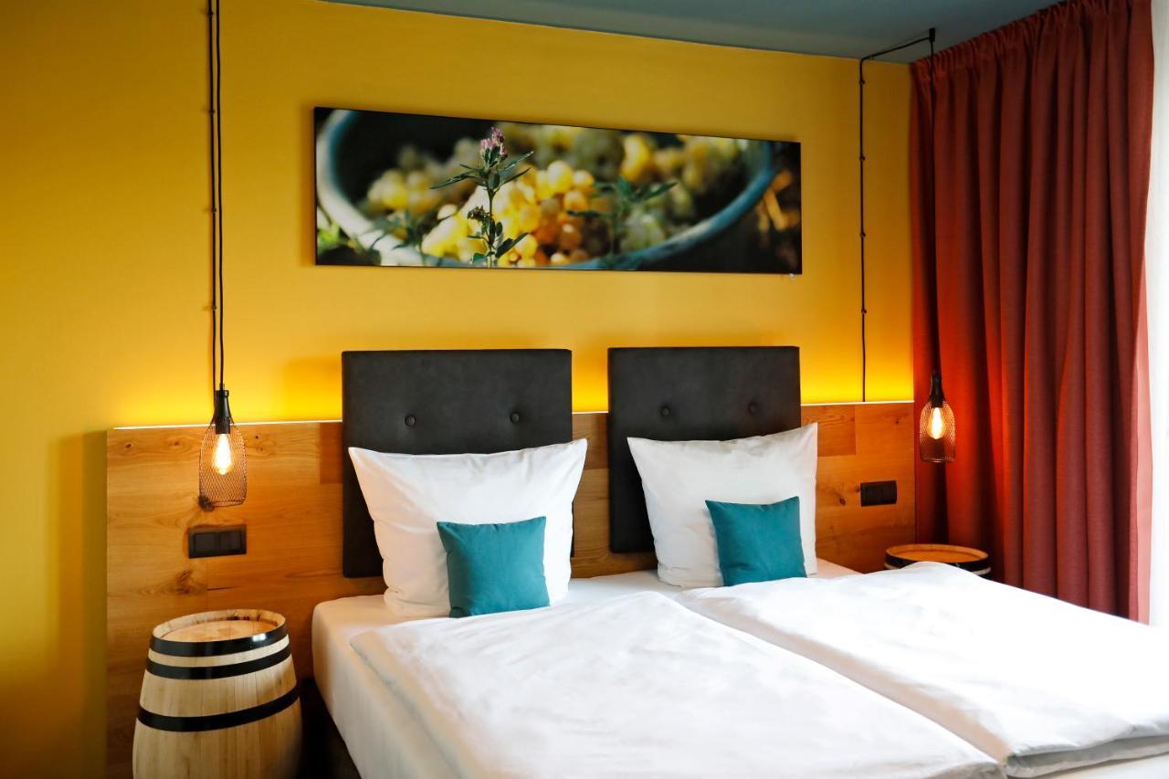 Casa Palatina Bed & Breakfast Grosskarlbach Ngoại thất bức ảnh