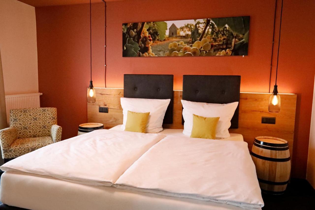 Casa Palatina Bed & Breakfast Grosskarlbach Ngoại thất bức ảnh