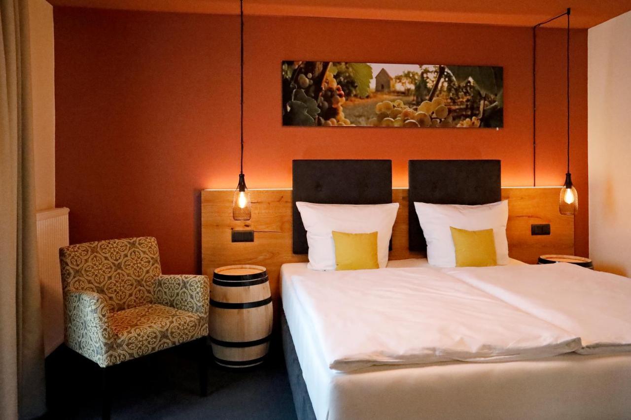 Casa Palatina Bed & Breakfast Grosskarlbach Ngoại thất bức ảnh